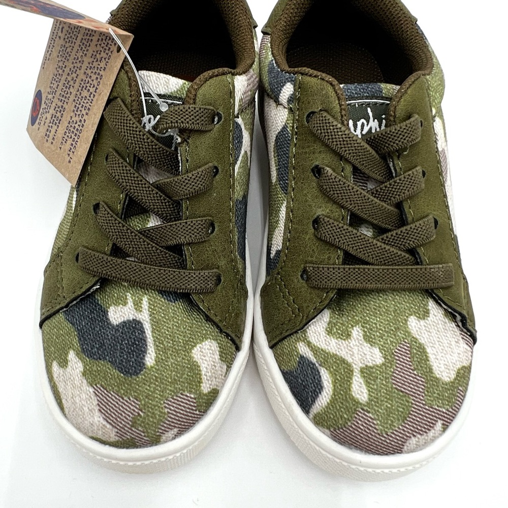 ⛺️Oomphies Leo Camo Boys Shoes